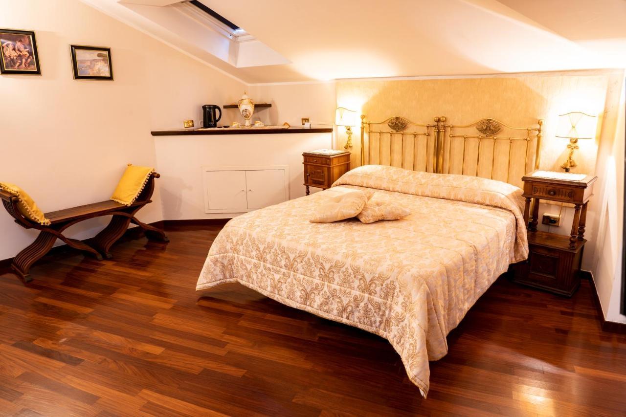 Real Borbone Bed and Breakfast Caserta Buitenkant foto
