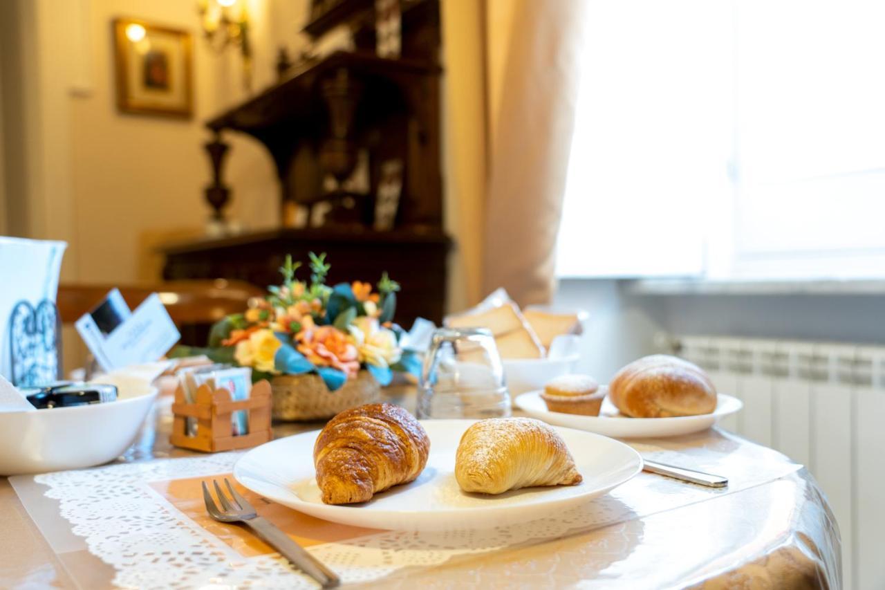 Real Borbone Bed and Breakfast Caserta Buitenkant foto